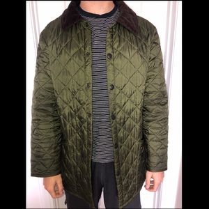 Men’s Barbour jacket. Like new, size small.